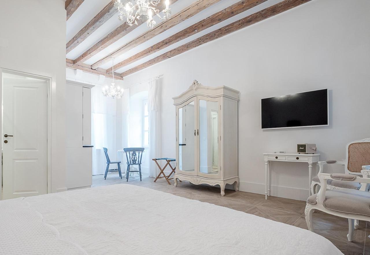 The Byron Hotel Dubrovnik Bagian luar foto