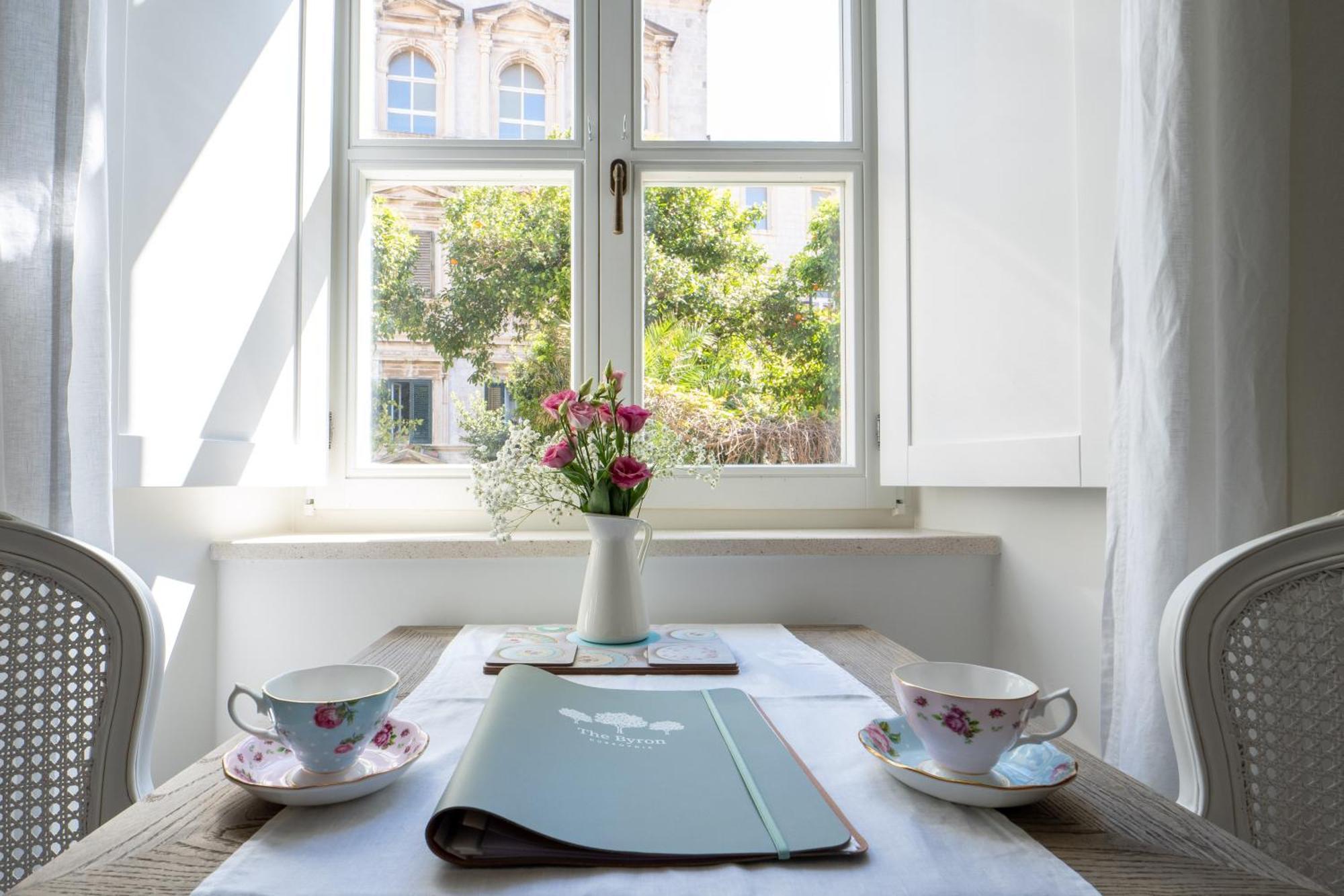 The Byron Hotel Dubrovnik Bagian luar foto
