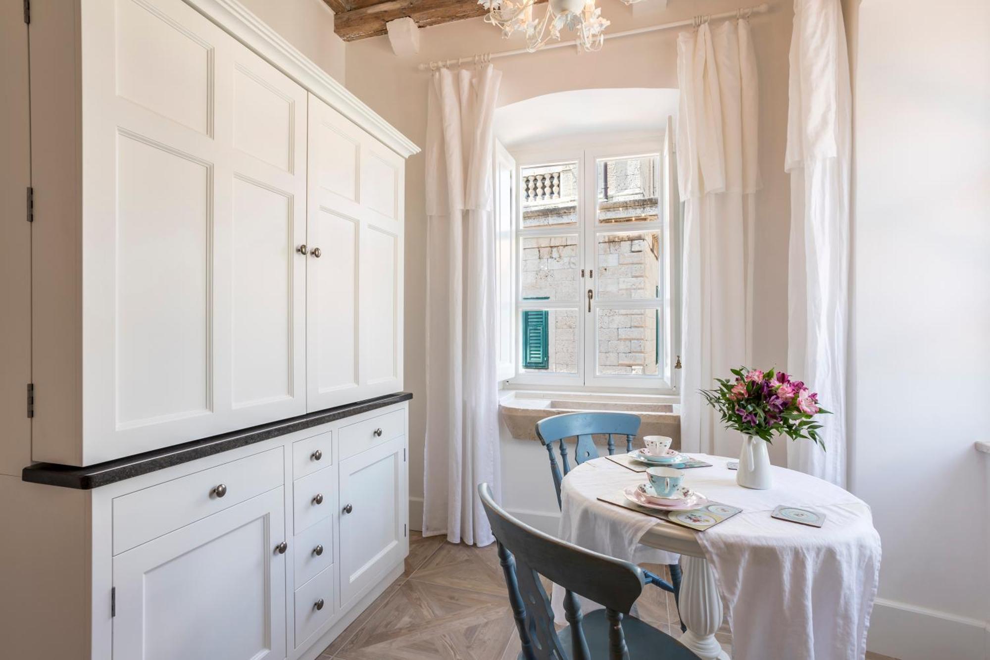 The Byron Hotel Dubrovnik Bagian luar foto