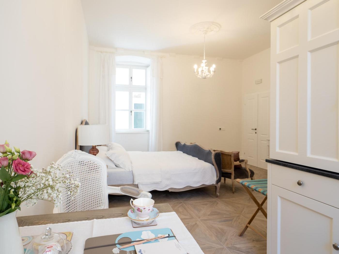 The Byron Hotel Dubrovnik Bagian luar foto