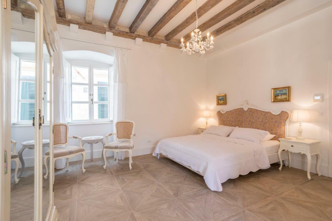 The Byron Hotel Dubrovnik Bagian luar foto