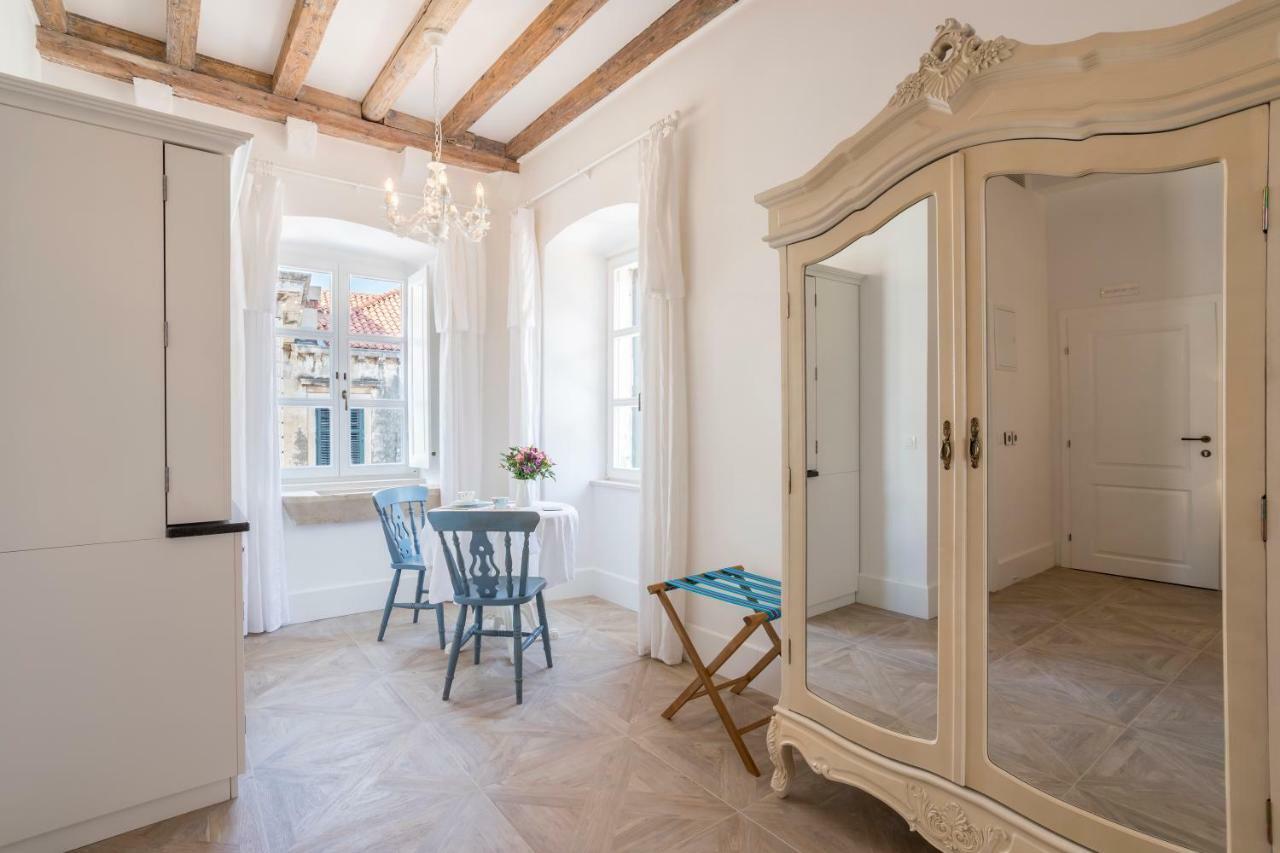 The Byron Hotel Dubrovnik Bagian luar foto