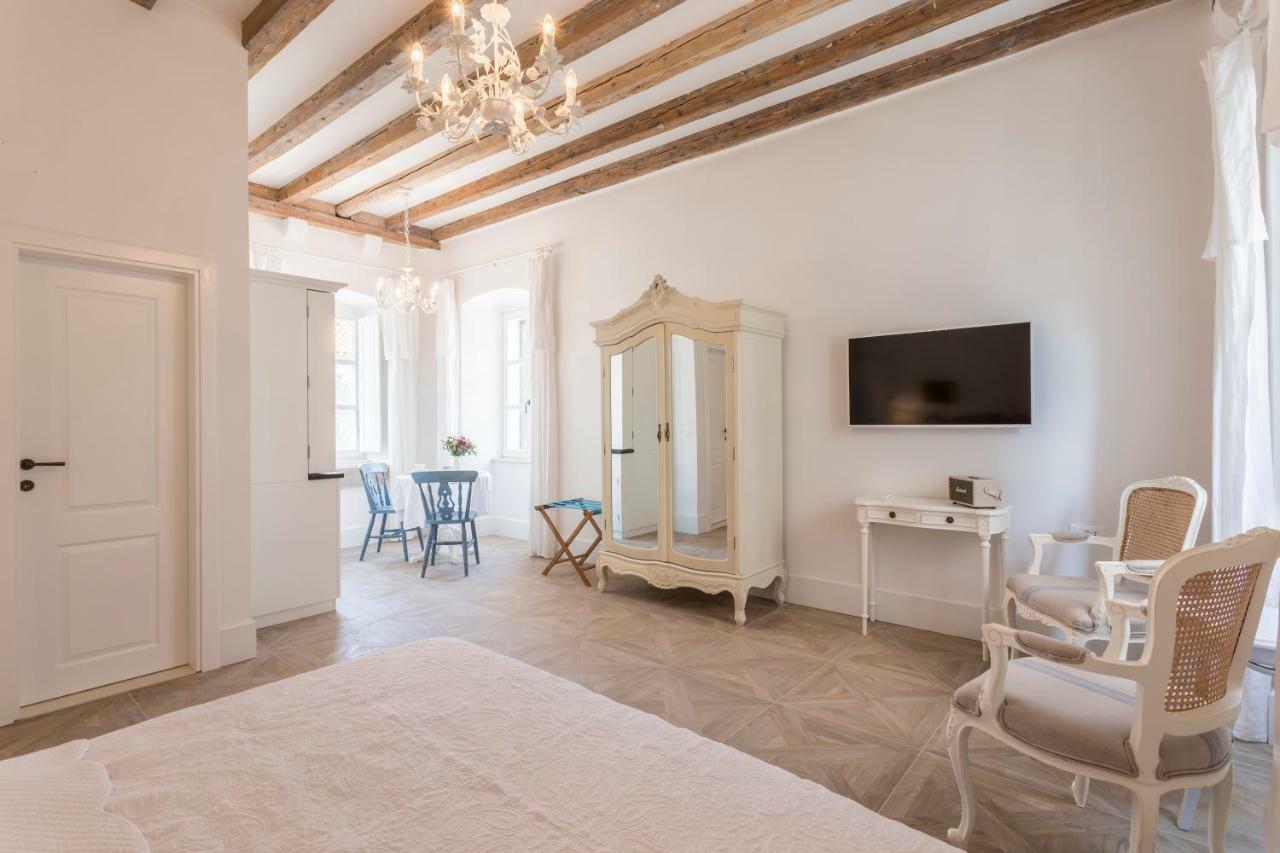 The Byron Hotel Dubrovnik Bagian luar foto